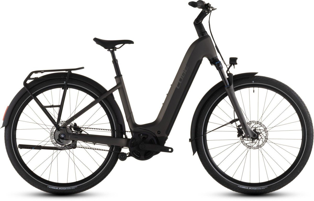 CUBE TOURING HYBRID COMFORT SLX 800 CHARCOAL/CHROME Lageinstap CHARCOAL/CHROME EE50 EE50 2026
